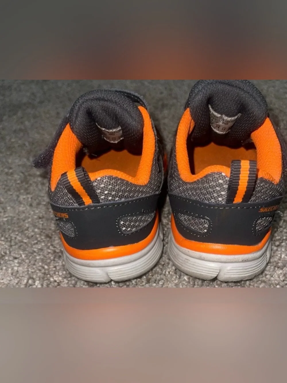 Skechers great preowned